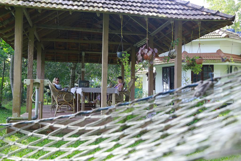 شقة لافدايل لايك سايد هوم ستاي Alappuzha المظهر الخارجي الصورة